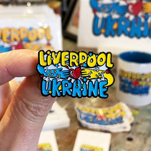 Euro vision <span class=keywords><strong>Liverpool</strong></span> Ukraine Emaille Pin Abzeichen Custom Metal Pin Großhandel - Product Image 1