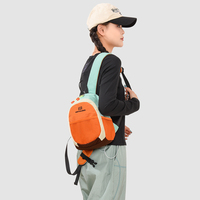 Mini sac à dos en nylon pour femme, design contrasté, poche avant zippée, petit, léger, décontracté