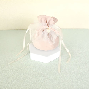 Eastsunshine Hot Sale OEM Customizable Style Pretty Fashionable Soft Velvet Jewelry Pouch Drawstring Gift Pouch With Faux Pearl - Product Image 6