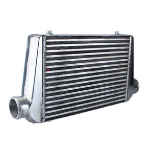 <span class=keywords><strong>Intercooler</strong></span> frontal universel en aluminium 550x230x64mm avec entrée/sortie de <span class=keywords><strong>57mm</strong></span> (2,25 pouces) - Product Image 2