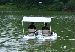 Catamarán Inflable con <span class=keywords><strong>Pedales</strong></span> para 2 Personas, con Tabla de SUP Inflable, Bote Inflable Eléctrico con Marco de SUP para Pesca - Product Image 2