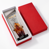 Maßgefertigte Liuli-Kristalltrophäe Bernstein-Lila Glas-Ziegenskulptur Auszeichnung für Jährliche Unternehmensanerkennung Team-Motivationsgeschenk Dekoration