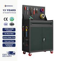 Armoire à outils roulante verte avec panneau perforé, tiroir verrouillable, double porte, rangement en acier pour atelier d'entretien industriel