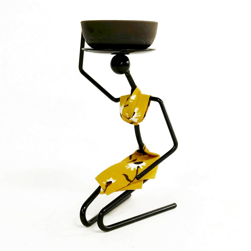 Jaune