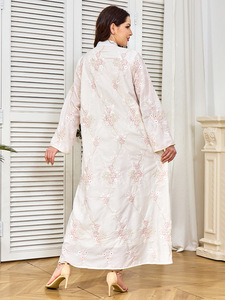 Turbanti Arabi Tradizionali per Uomo, Stili Modesti in Lana Ricamata per Occasioni Serali, Casual e Domestiche, Ideali per Dubai - Product Image 3