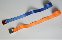Sangle de serrage rapide à boucle à pression en polyester orange et zinc pour l'ajustement direct des marchandises