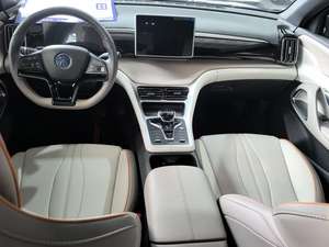 Auto Usado Económico Song Pro DM 2024 DM-i Edición Honor 71km Navegador <span class=keywords><strong>10000</strong></span> km Excelente Estado del Vehículo - Product Image 4