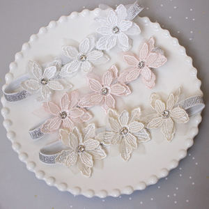 <strong>Latest</strong> Lace Flowers <strong>Baby</strong> <strong>Headband</strong> Five Flowers With Shining Rhinestone Bowtie <strong>Headbands</strong> <strong>Baby</strong> Girls Wedding Party Decoration - Product Image 5