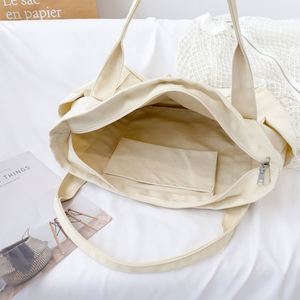 Sac fourre-tout imprimé écologique à faible MOQ, en toile de coton de haute qualité, avec logo personnalisé, idéal pour le shopping et l'usage quotidien - Product Image 2