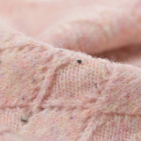 1/5.8NM 3%Wool 9%Anti Pilling Acrylic 66%Recycle Polyester 22%Polyester Factory Stock of Various Blended Yarns and Fancy Yarns