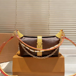 <span class=keywords><strong>Borsa</strong></span> a Tracolla da Donna all'Ingrosso, <span class=keywords><strong>Borsa</strong></span> Moda di Marca, <span class=keywords><strong>Borsa</strong></span> a Tracolla di Lusso Firmata - Product Image 5