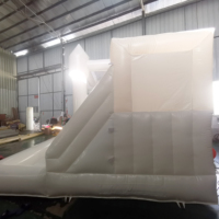 Vente directe d'usine château gonflable blanc château gonflable maison de rebond blanche avec fosse à balles et toboggan