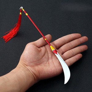 Jujutsu Kaisen Maki zenin <span class=keywords><strong>naginata</strong></span> พวงกุญแจเหรียญโลหะเต็มรูปแบบอาวุธจำลองของสะสมเครื่องประดับอะนิเมะ - Product Image 6