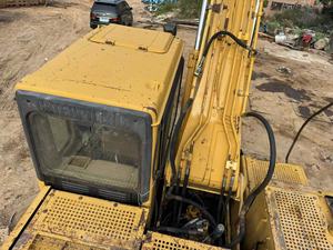 Excelente Rendimiento, Usado para Excavadora de Cadenas CAT 320B 320BL, Venta Popular, Cotización Económica, Ideal para Adquirir Excavadoras Usadas - Product Image 4