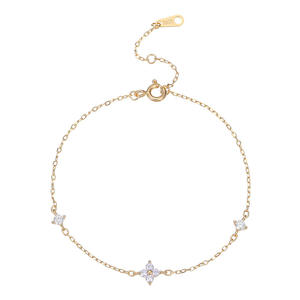 Pulsera de Plata de Ley 925 con Trébol de Cuatro Hojas y Circonita Cúbica para Mujer - Joyería de la Suerte para Bodas - Product Image 1