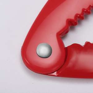 Gadgets <span class=keywords><strong>de</strong></span> cuisine multifonctionnels en alliage d'aluminium Outils <span class=keywords><strong>de</strong></span> fruits <span class=keywords><strong>de</strong></span> mer <span class=keywords><strong>Pince</strong></span> à noix <span class=keywords><strong>Pince</strong></span> à homard pour la cuisson des fruits <span class=keywords><strong>de</strong></span> mer, y compris le <span class=keywords><strong>crabe</strong></span> - Product Image 6