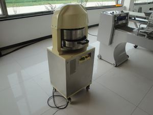 Diviseur de pâte électrique 36 pièces, utilisé pour la fabrication du <span class=keywords><strong>pain</strong></span>, machines de boulangerie, plage de poids 30g-180g, facile à utiliser - Product Image 5