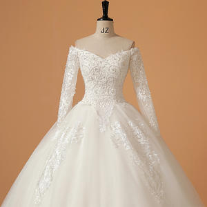 Élégante et gracieuse mariée en V profond à manches longues Super <span class=keywords><strong>Fairy</strong></span> Dream Robe de mariée décontractée queue de princesse blanche - Product Image 4