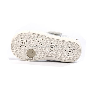 Nuevo modelo <span class=keywords><strong>de</strong></span> los niños Zapatos <span class=keywords><strong>de</strong></span> deporte al por mayor plana Escuela <span class=keywords><strong>de</strong></span> zapatos para niños niñas niño corriendo zapatos - Product Image 2
