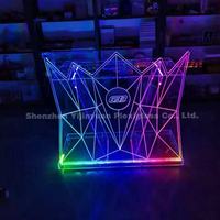 Soporte acrílico para DJ de tamaño personalizado al por mayor con luces LED mesa de bar transparente para bares de fiesta para estantes de exhibición con el logotipo de la marca