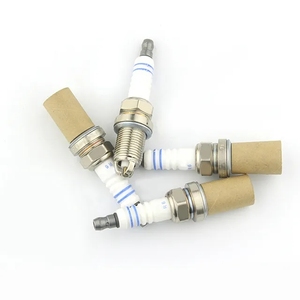 Bujías <span class=keywords><strong>de</strong></span> Encendido Originales <span class=keywords><strong>de</strong></span> Larga Duración para Automóvil, Precio Bajo, 0241235752  101000051AA  F7LTCR - Product Image 1