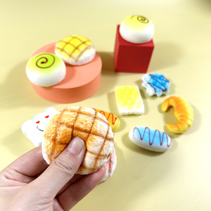 Simulated Food Toy PU Slow-Rebound <b>Stress</b>-Relief Mini Pineapple Bun Squeeze Toy Children's Gift MB0827 for 3-14 Years - Product Image 3
