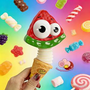Sifflet en plastique en forme de fruit de dessin animé amusant, bonbons durs en forme de pastèque à agiter, jouets promotionnels, cadeaux <span class=keywords><strong>surprise</strong></span> pour enfants - Product Image 3