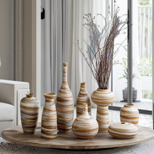 Vase de table en céramique en bambou tressé vintage moderne, forme irrégulière, design peint à la main, décoration écologique pour anniversaire, salon - Product Image 1