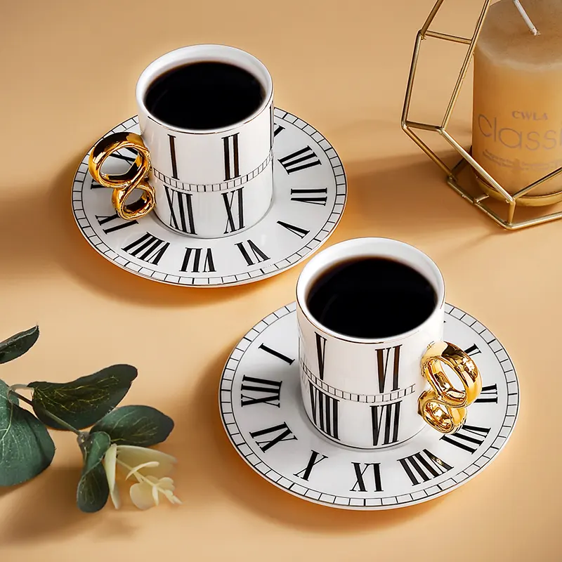 Pires De Chá De Cerâmica Relógio Número Design Punho De Ouro Moderno Luxo Porcelana Copos De Café Espresso Copos De Café Turco