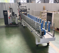 Machine d'enveloppement automatique de profilés PUR à chaud GUANDIAO pour cadres de portes en bois, placage PVC, machine de laminage et de revêtement à la colle PUR