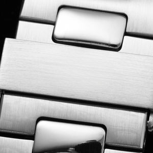 Montre pour femme en acier inoxydable, style classique et élégant, idéale pour les cérémonies de remise de prix - Grande Vente - Product Image 6