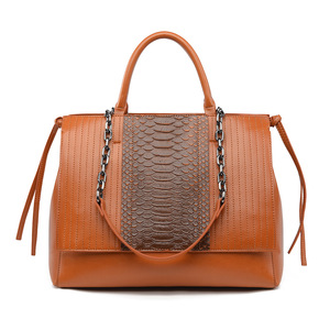 Nouveaux sacs fourre-tout de créateur tendance, sacs à bandoulière en cuir PU de haute qualité, sacs à main et pochettes de luxe décontractés pour femmes - Product Image 4