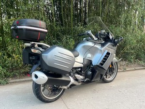 Motocyclettes d'occasion Kawasaki <span class=keywords><strong>GTR1400</strong></span> Concours 14 Cruiser, motos japonaises à transmission par arbre, quatre cylindres, motos de tourisme - Product Image 6