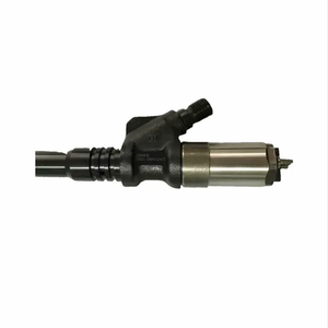 Injecteur de carburant diesel 236700L090 6156-11-3100 095000-1211 pour KOMATSU 6D125E450-7.8 - Product Image 5