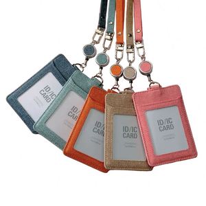 Porta Tarjetas de Identificación de Cuero con Cordón Retráctil para Profesores - Product Image 1