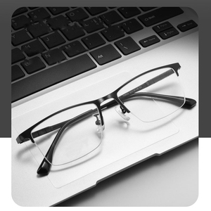 Marco <span class=keywords><strong>de</strong></span> titanio puro <span class=keywords><strong>de</strong></span> fábrica china para hombres, marco <span class=keywords><strong>de</strong></span> textura <span class=keywords><strong>de</strong></span> media caja, avanzada, para negocios y ocio - Product Image 1