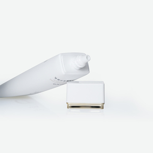 White <b>Plastic</b> Cosmetic <b>Tube</b> with Screw Cap Matte Finish Offset Printing Labeling - Product Image 1