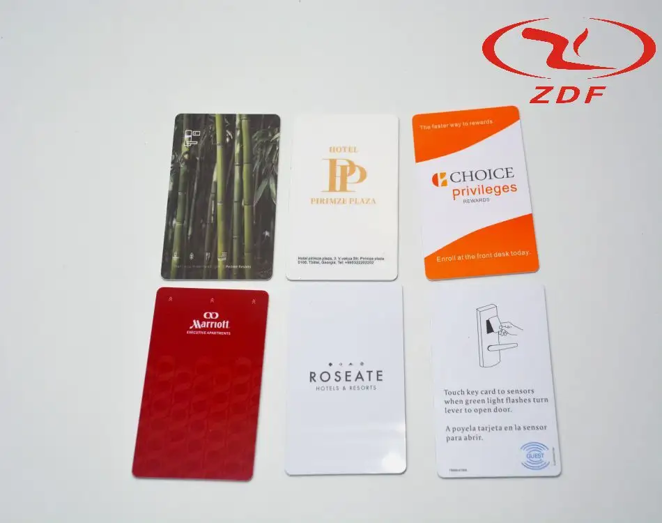 NFC RFID וכרטיס מפתח מלון חכם מותאם אישית עם מוצר בקרת גישה ללא מגע ומוודפס