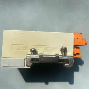 Module de commande pneumatique CKD N4E0-T7G2 24V, composant industriel durable - Product Image 3