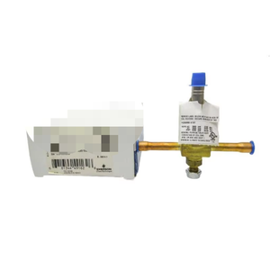 200RB4T3T 3/8 "NSMP Nuevo controlador de programación PLC dedicado de automatización industrial original listo en stock - Product Image 1