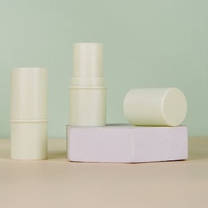 Tubos de lápiz labial vacíos de plástico PP con tapa de rosca, envases cosméticos para lápiz labial, maquillaje, perfume sólido, corrector en barra, polvos en barra - Product Image 1