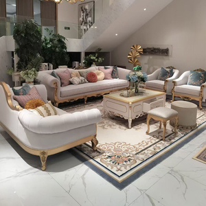 Canapé de luxe classique en bois sculpté doré pour maison de campagne, château, villa, avec chaise longue, design élégant et tissu raffiné - Product Image 3