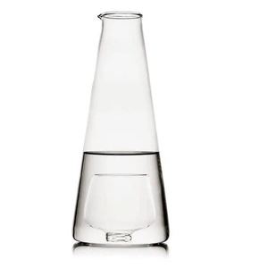 Carafe à eau en verre avec design de bouteille, capacité de 1 litre, pour servir des boissons froides - Product Image 1