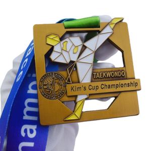 Médailles d'arts martiaux en or antique du fabricant pour les récompenses de judo de l'équipe Oman <span class=keywords><strong>Reza</strong></span>, médaille 3D pour le jiu-jitsu, le karaté, la lutte et le taekwondo - Product Image 3