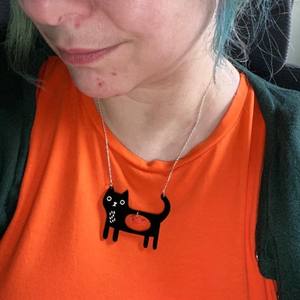 Collar de acrílico impermeable lindo gato negro gato peculiar y pez collar de gato Kawaii regalo relleno en Color negro - Product Image 5