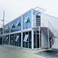Maison préfabriquée à 2 étages et 6 chambres à coucher Pack plat Maison en conteneur pour sandwich à 2 chambres à coucher Vente de matériaux en acier
