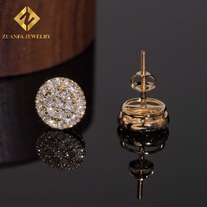 Pendientes de Oro Sólido de 10K con Diamantes Cultivados en Laboratorio, Corte Brillante Redondo, Estilo Iced Out, Clásicos con Cierre de Rosca, Joyería para Mujer - Product Image 2
