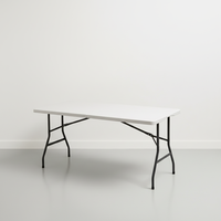 Table pliante en plastique de résine HDPE creuse moulée par soufflage pour l'extérieur, longue table de marché nocturne portable avec chaises, blanche