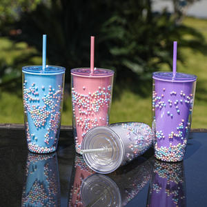 Vaso Térmico Clásico de Plástico Portátil de Alta Calidad con Diseño de Burbujas Arcoíris para Estudiantes, Ideal para Fiestas y Bebidas Frías de Verano - Product Image 3