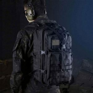 Nouveauté 2024 Sac à dos tactique d'extérieur, sac à bandoulière, grand format, imperméable, 900D, pour la gym et le trekking, système Molle, antivol, résistant à l'usure, 36-56L - Product Image 5